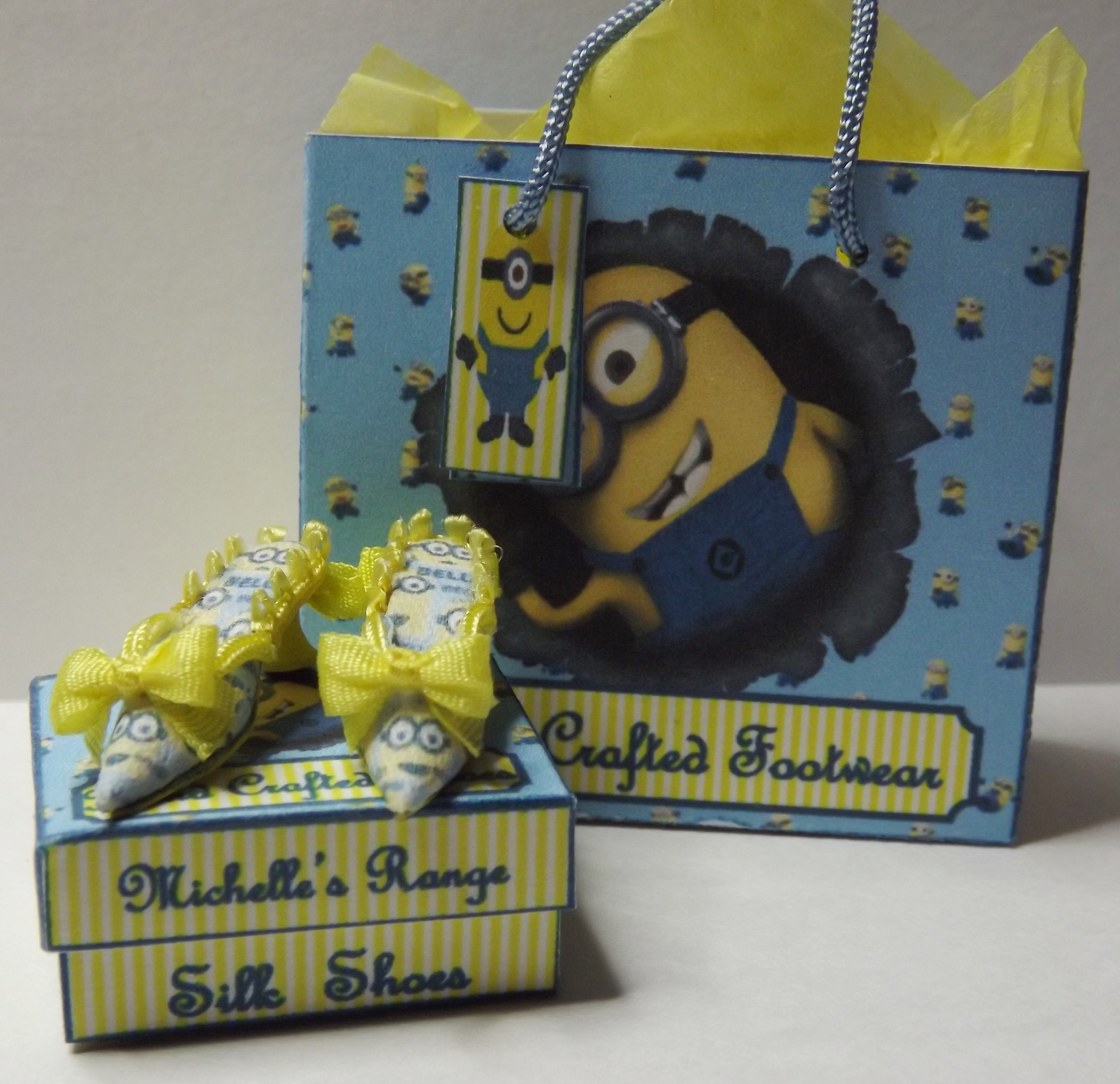 MINION SLIPPER SHOES